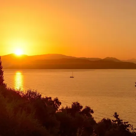 Villa The Light House Katávolosz